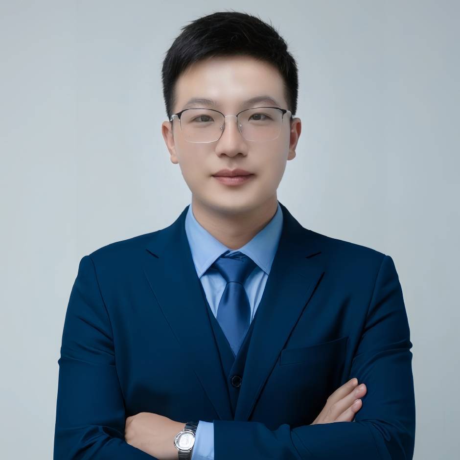 <strong>刘玉栋</strong>