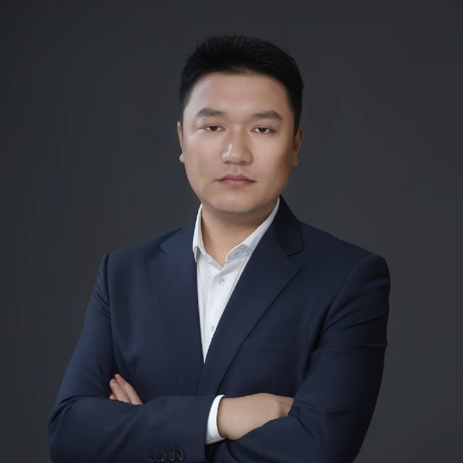 <strong>杨成林</strong>